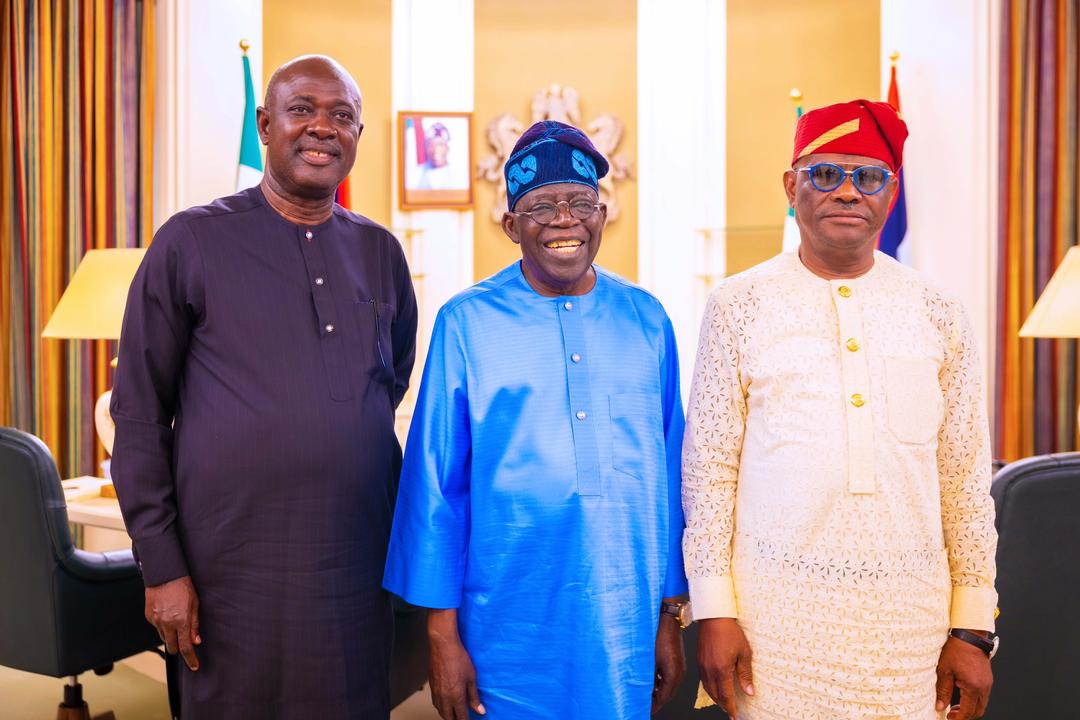 Ahead of their swearing-in on Monday, two Ministers-Designate, Nyesom Wike and Heineken Lokpobiri visit President Bola Tinubu at Aso Rock
