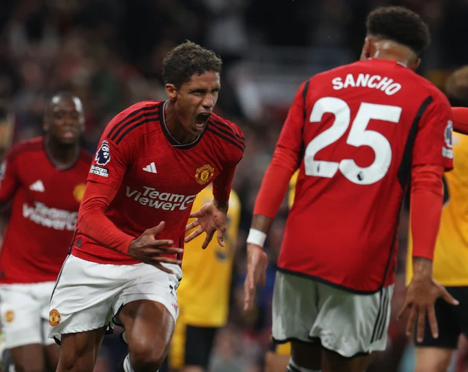Varane's late header seals victory for Man. United against Wolves