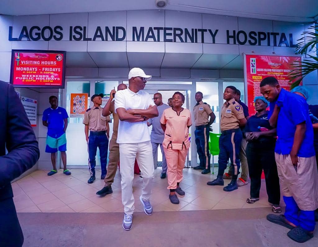 Lagos governor Sanwo-Olu at Lagos Island Maternity Hospital