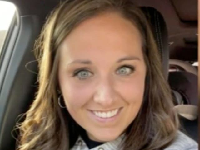 Ashley Summers, mother of two from Indiana, United States, dies after consuming multiple bottles of water in a short span.