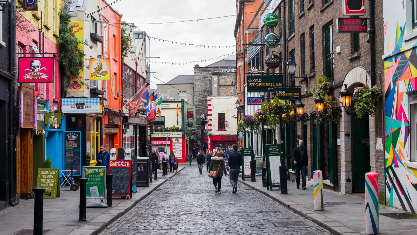 From Jonathan Swift to Samuel Beckett, these literary luminaries have left an indelible mark on the Dublin cultural landscape.