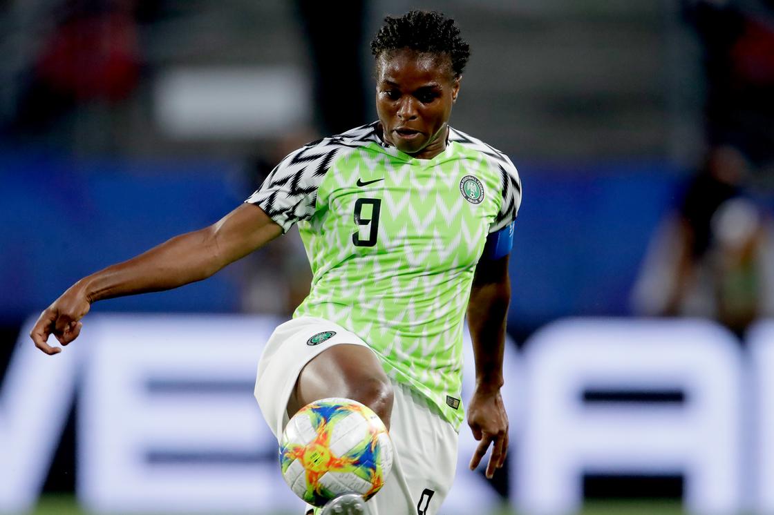 Oparanozie quits football