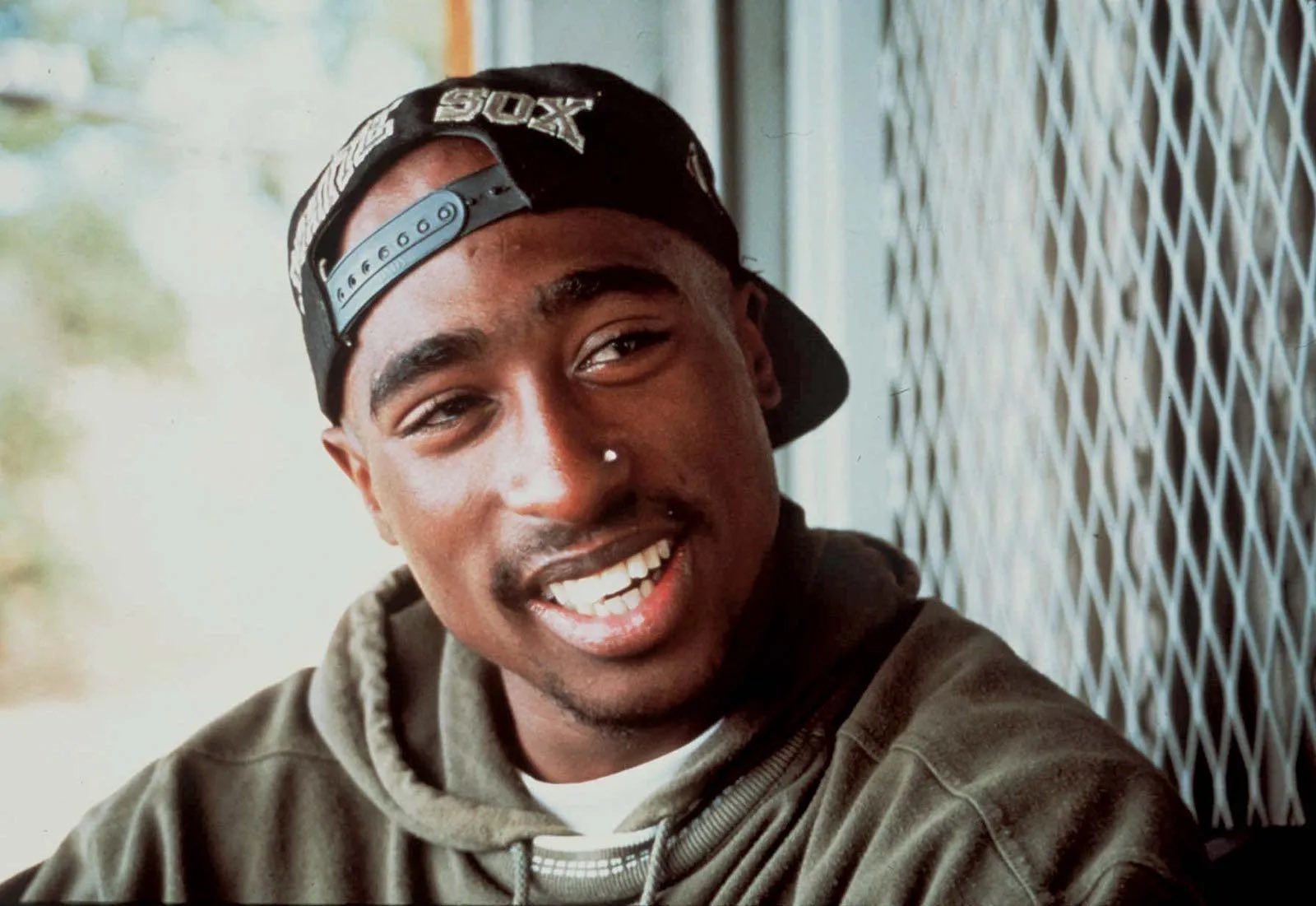 Las Vegas police arrests man over shooting of Tupac Shakur in 1996