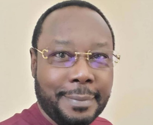 Crisis rocking the Kogi PDP worsens as a former Deputy Governor of the State, Arc Abayomi Awoniyi, dumps the party after 25 years