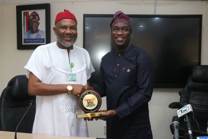 House of Representatives Ad-hoc Committee Investigating failures of Federal Mass Transit Schemes meets Lagos govt, other stakeholders