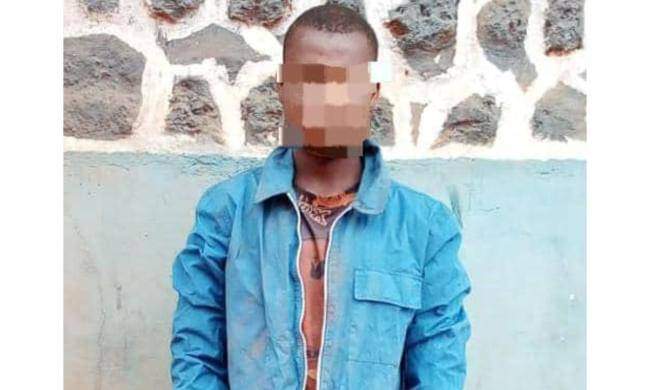 Police arrest Ifeanyi Omeke at Igogoro village, Enugu State, while trying to steal a 15-month old girl from the parent's apartment.