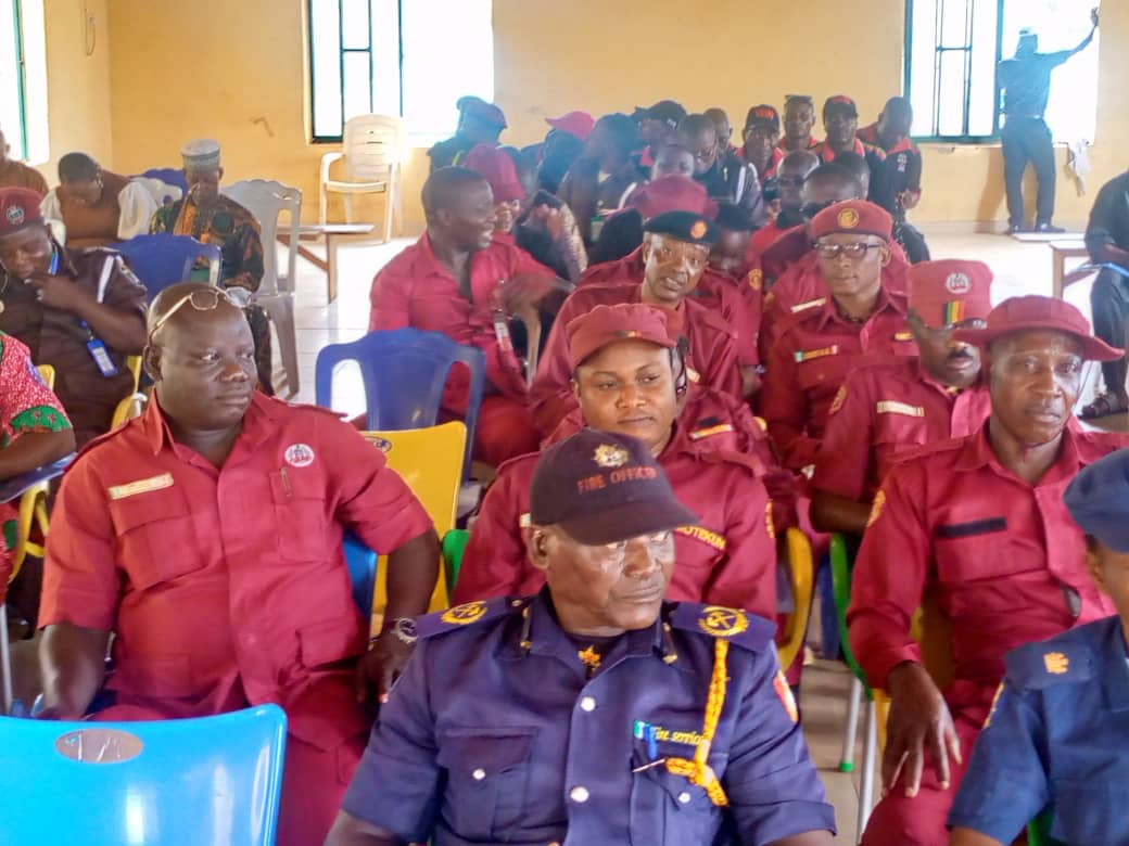 Osun Amotekun corps and other participants at a lecture