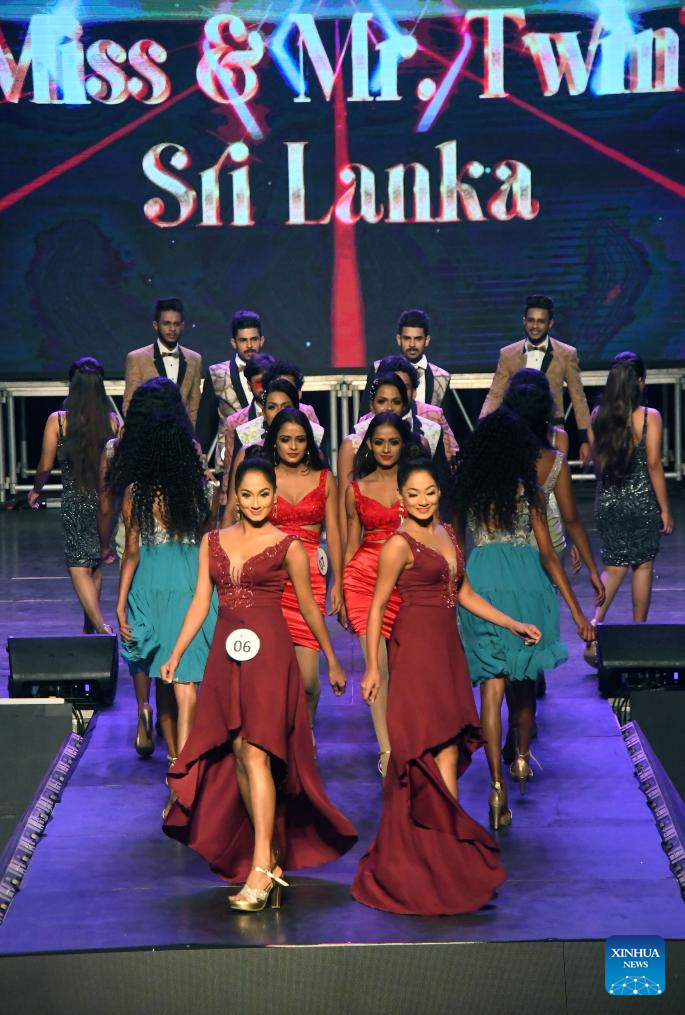 Contestants attend a pageant of twins in Colombo, Sri Lanka, Oct. 28, 2023. (Photo by Ajith Perera/Xinhua)