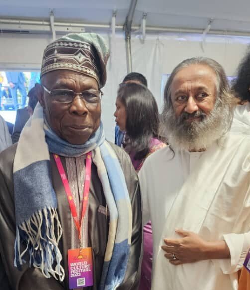 Obasanjo and Gurudev Sri Sri Ravi Shankar, Master of Meditation