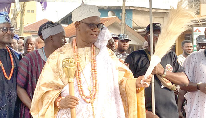 Ondo Union UK felicitates the Osemawe of Ondo, Oba Adesimbo Victor Kiladejo at 70