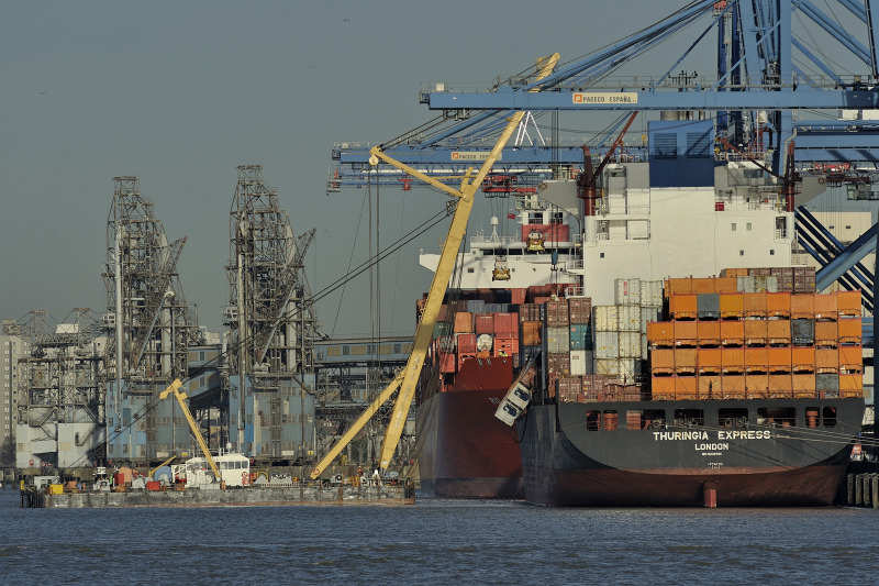 Nigerian Navy apprehends 4 stowaways onboard Container Vessel TEMA Express