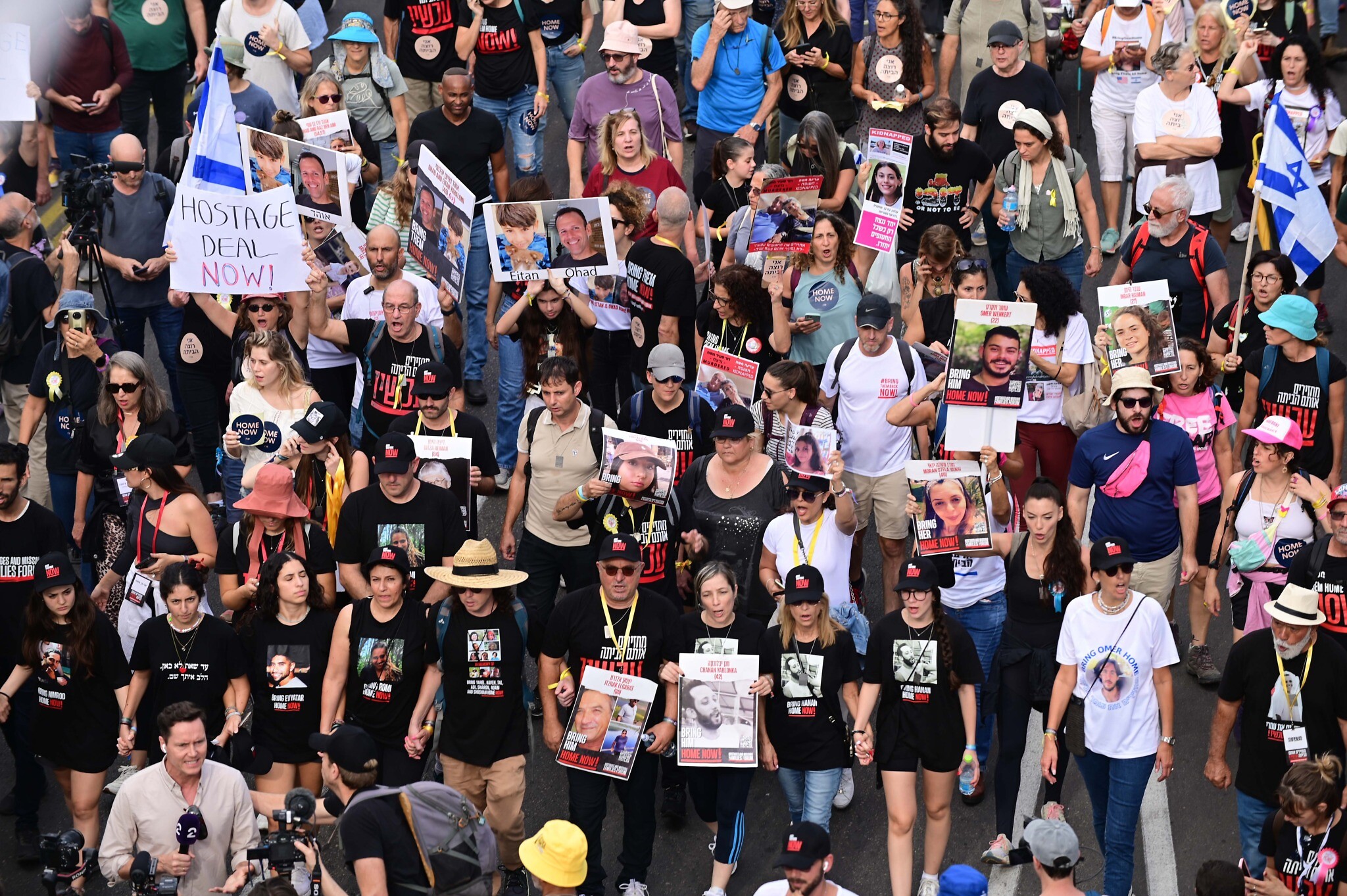 Hamas provides Israel with the names of the four hostages scheduled to be released on Saturday in return for dozens of Palestinian prisoners