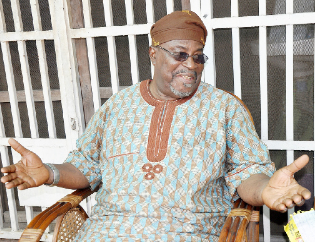 Players in Nollywood mourn the loss of veteran film and television actor, Dejumo Lewis, whose death was announced early Saturday morning.