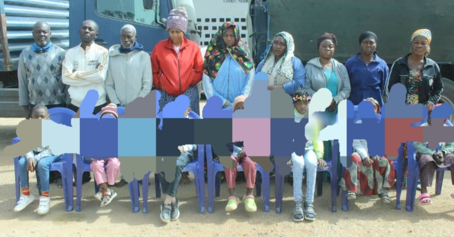 Kano governor Abba Yusuf reunites 7 children recovered by police from a notorious child trafficking syndicate with their Bauchi parents