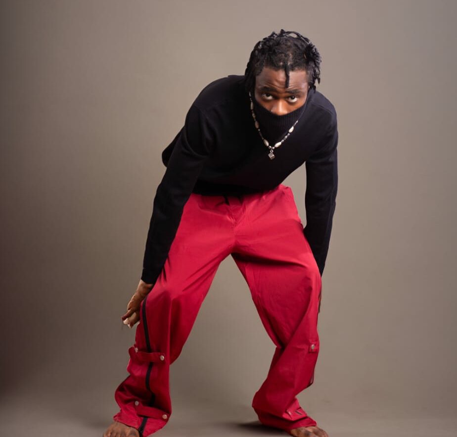 NavaBwoy tells his story with "Pain and Glory"