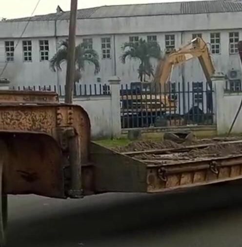 Rivers Govt defends decision of Governor Fubara to roll out bulldozers and other heavy equipment for demolition of House of Assembly Complex