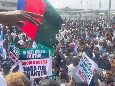 Rivers: Workers reject Abuja peace accord, say Fubara can't be enslaved ...
