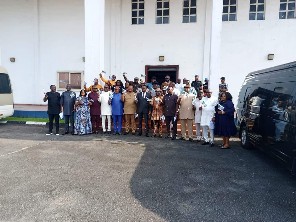 The Rivers lawmakers switch to APC