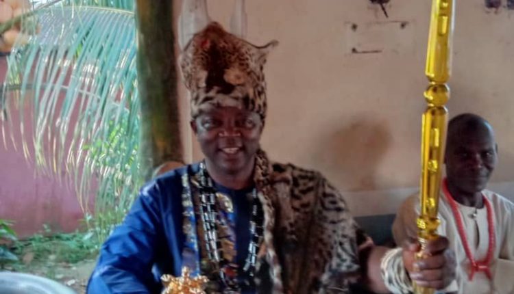 Igwe Samuel Asadu empower 63 youths with N1m each