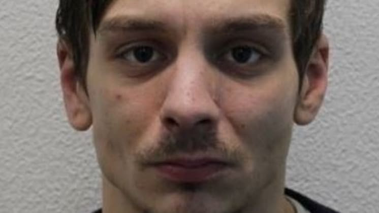 London man Thompson to rot in jail 24 years for stabbing Dariusz to death