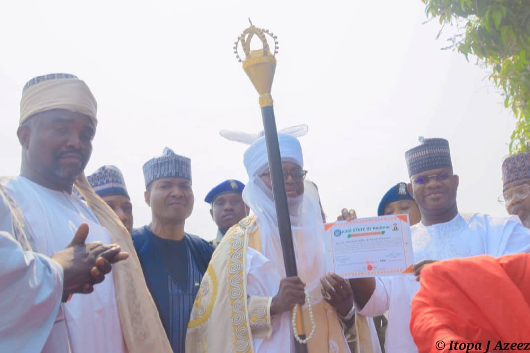 To mark the end of his tenure, Governor Yahaya Bello presents staff of Office to four front-line traditional rulers in Kogi State.