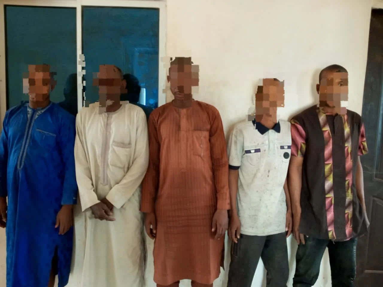 Security operatives arrest five suspected kidnappers during a forest combing operation through Oke-Osun and Iju/Ikere areas of Ekiti State