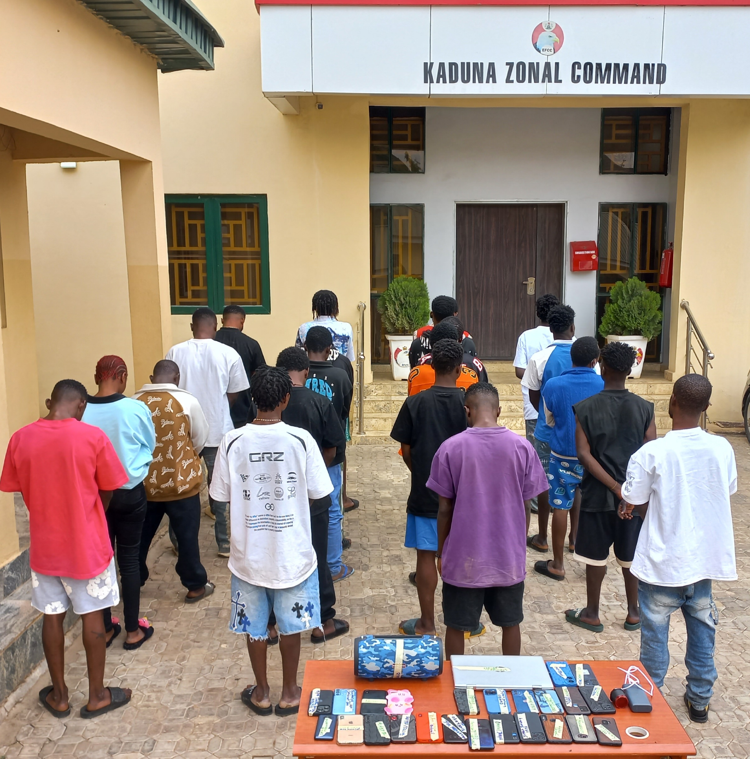 Operatives of Economic and Financial Crimes Commission, EFCC arrest 36 suspected internet fraudsters in three locations in Kaduna State.
