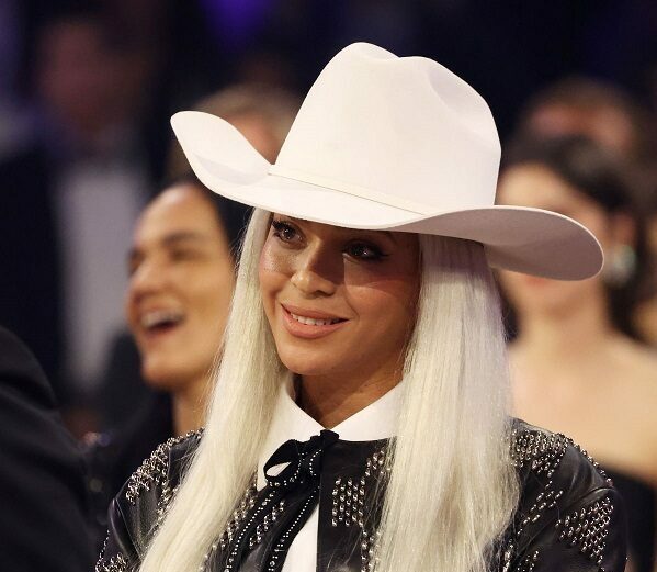 Without singing, I would be “a walking dead person - Beyoncé