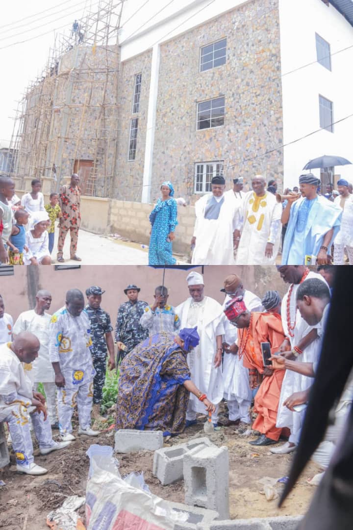 Primate Ayodele and his august guests here lay building foundation of the low-cost estate in Lagos