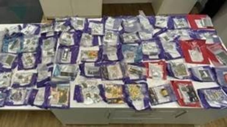 Met Police raid West London, arrest seven, seize £1m drugs, £10,000