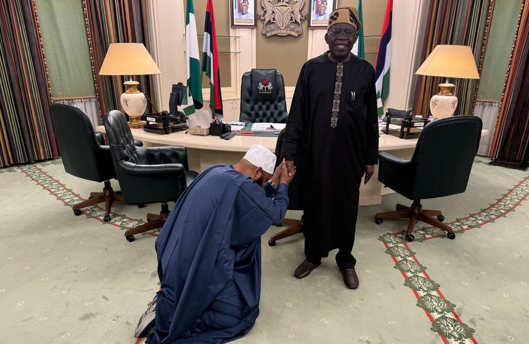 Gov. Mohammed Bago reenacts kind of greetings usually seen between ex- governor, Nasir El-Rufai and former President Buhari with Tinubu