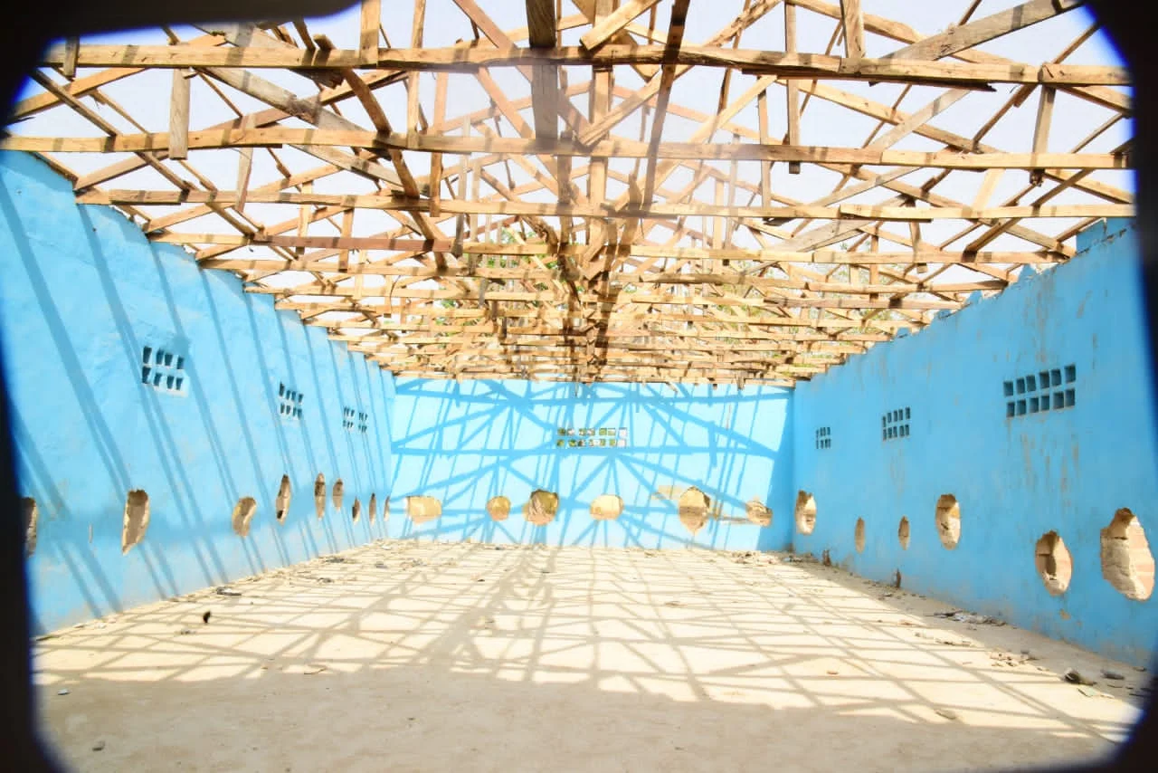 FCT Minister Mariya Mahmoud laments looting Gwagwa-Tasha warehouse, noting that hoodlums stole foodstuff and roofing sheets of the facility.