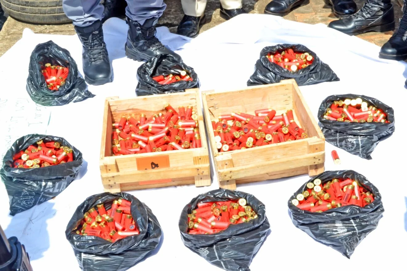 Customs operatives intercept 940 rounds of ammunition valued at N557m concealed in sacks of garri at the Idiroko axis of Ogun state