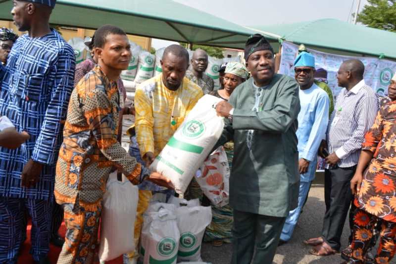 Abiodun flags off sale of rice at discounted rates