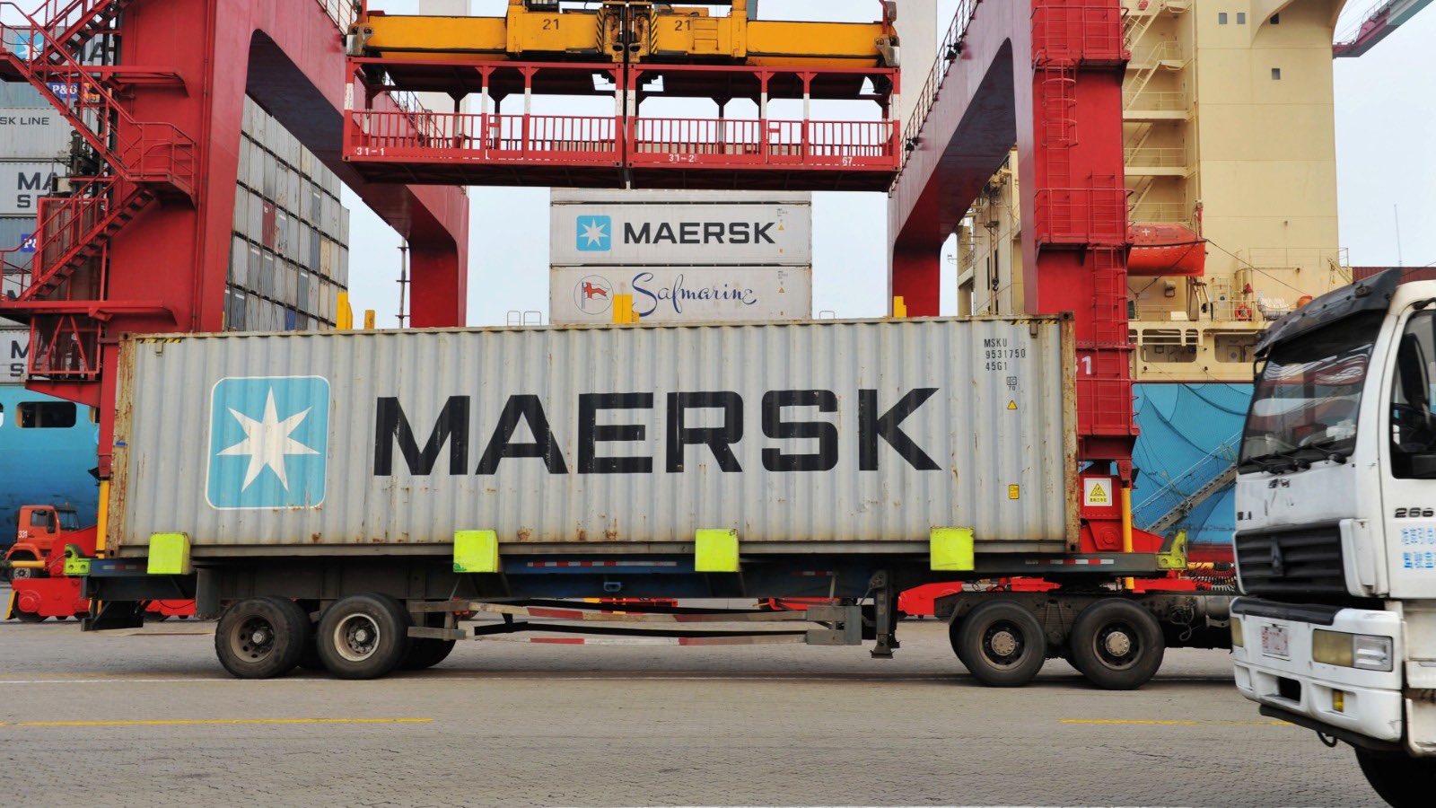 Many may have overlooked the details of the initial Nigerian government statement and subsequent Maersk statement