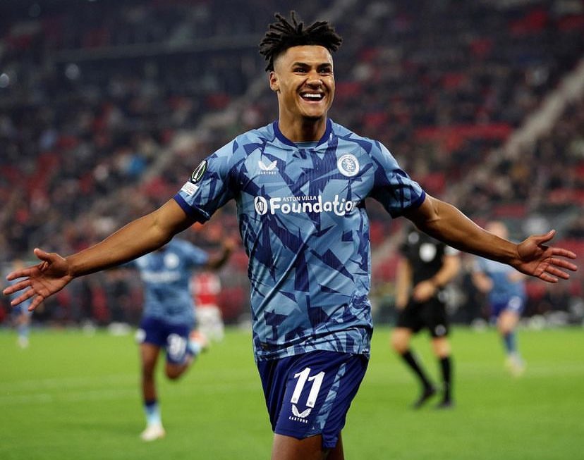 Arsenal's title hope in tatters after shocking debacle at Emirates to Villa