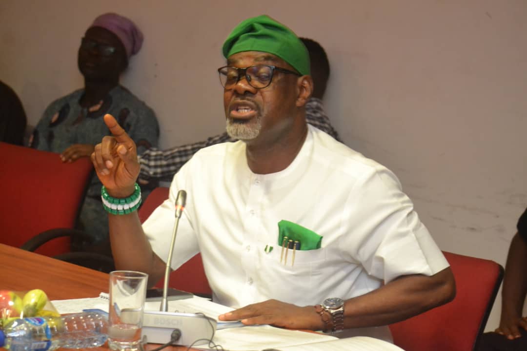 The Flag Foundation of Nigeria, FNN commends President Tinubu for his swift assent to the law reverting Nigeria to the old national anthem.