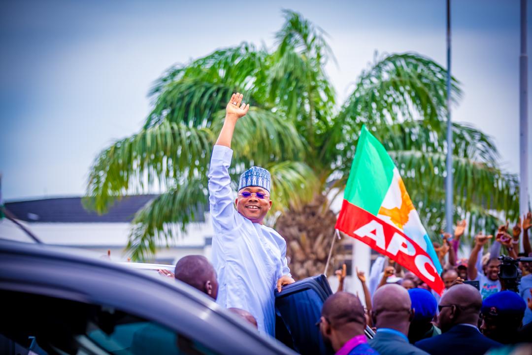 Kogi Governor Ahmed Usman Ododo describes speculations that he is planning to dump the APC for the PDP as blatant falsehood.