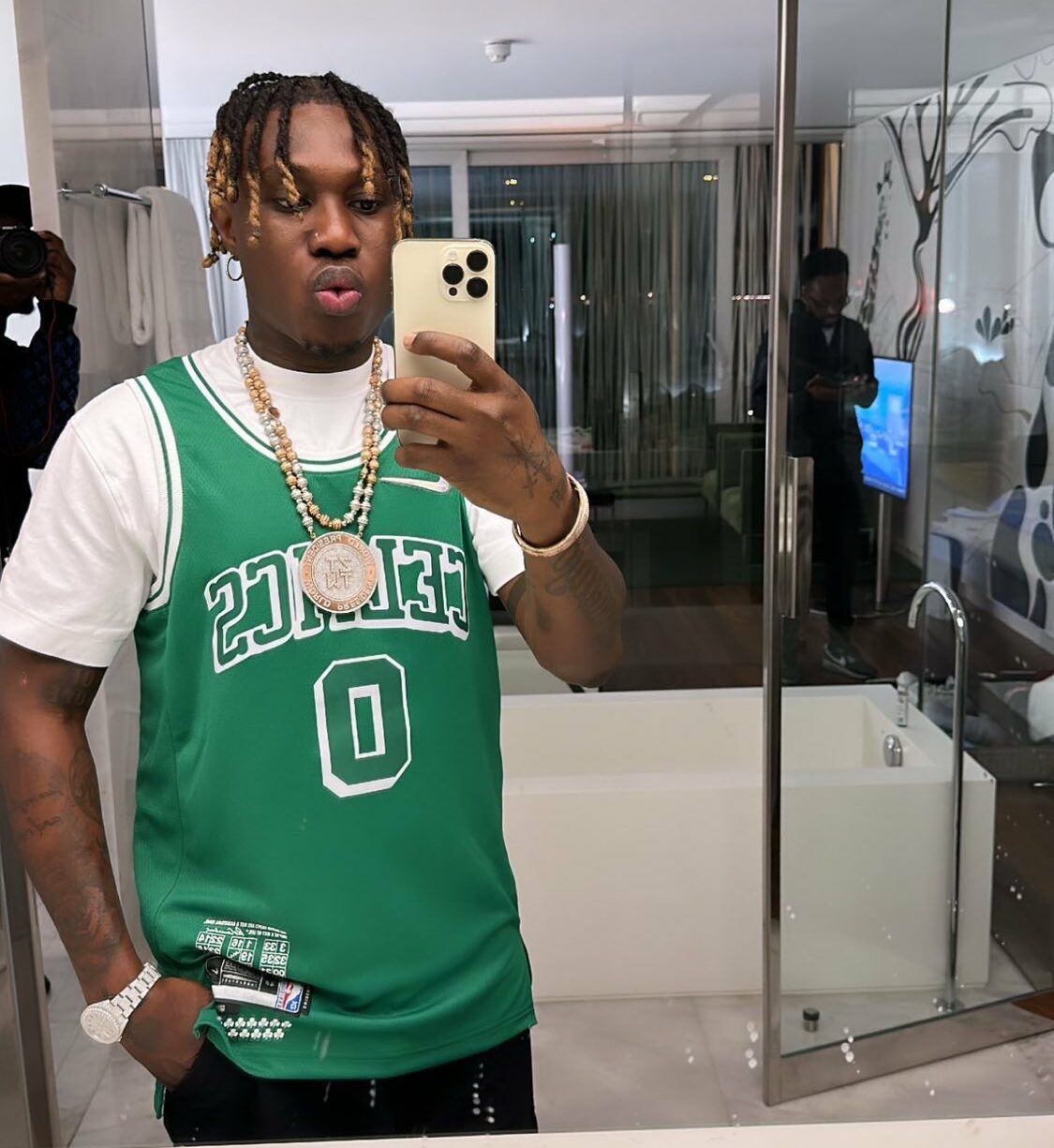 Aba Market under fire for copying Zlatan Ibile's clothing brand