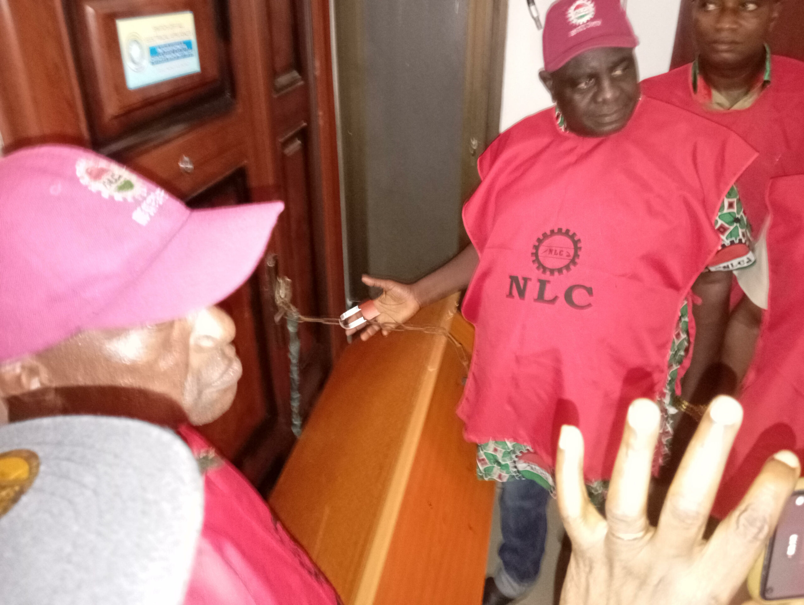 Concerns as Labour sets date for indefinite strike over minimum wage