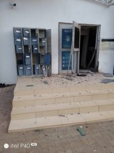 Three dead as police, military operatives foil bank robbery attempt by a 15-man gang in Abaji Area Council of the FCT early Thursday morning.