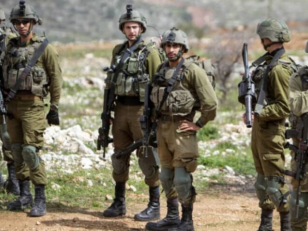 Israeli-soldiers-660×495