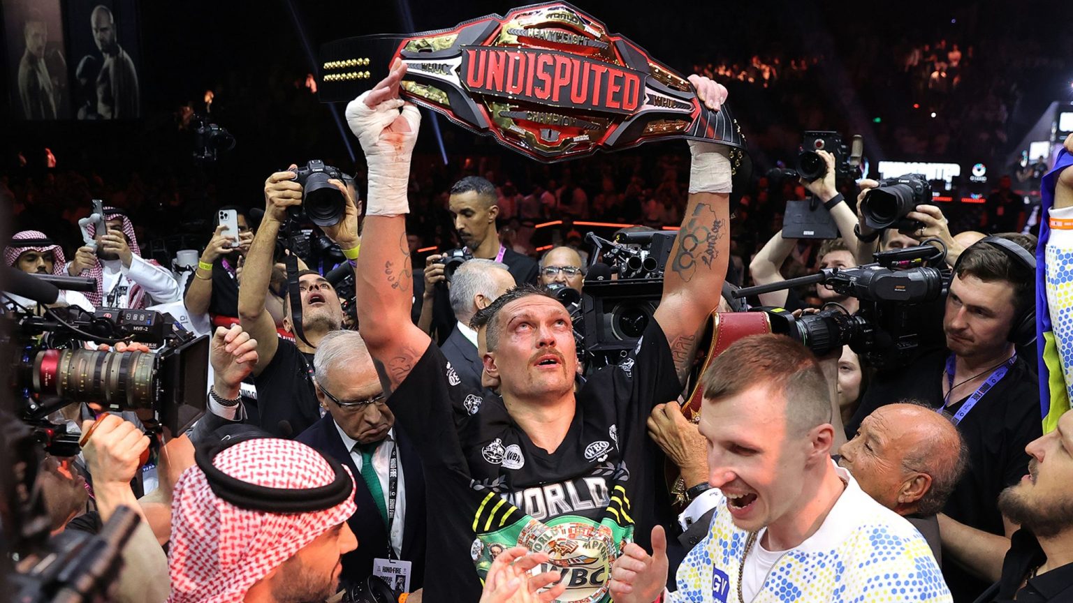 Undisputed heavyweight world champion Usyk surrenders IBF belt