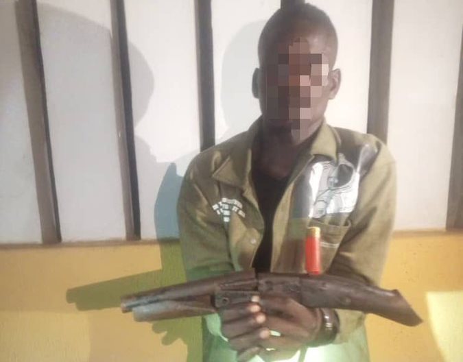 Lagos Police nab deadly robber with gun in Agege