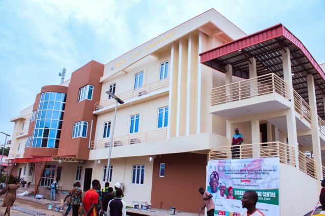 The commissioning of Sickle Cell Care Centre Built By OSSAP-SDGs in LASUTH (4)