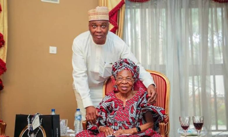 Kwara Gov commiserates with Saraki over mother’s death