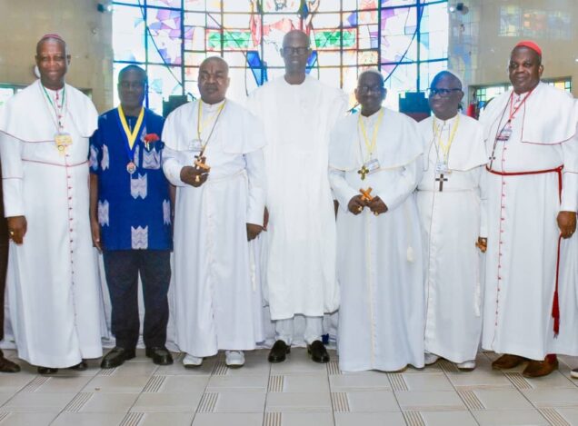 Sanwo-Olu appeals to Nigerians to embrace peace, unity for National ...