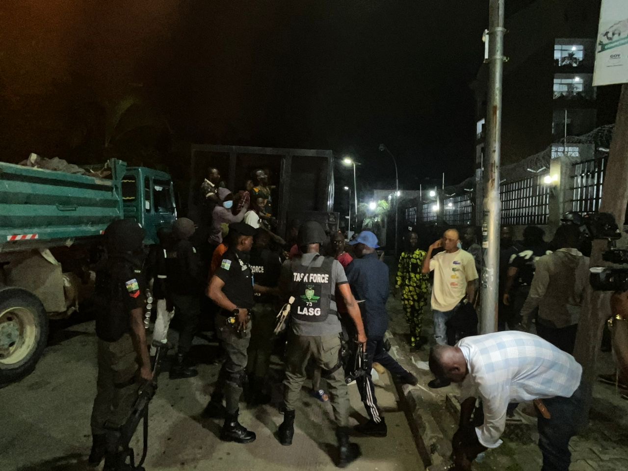 Lagos Environmental and Special Offences Enforcement Unit TaskForce nabs 17 suspected criminals in raids at Gowon Estate, other areas
