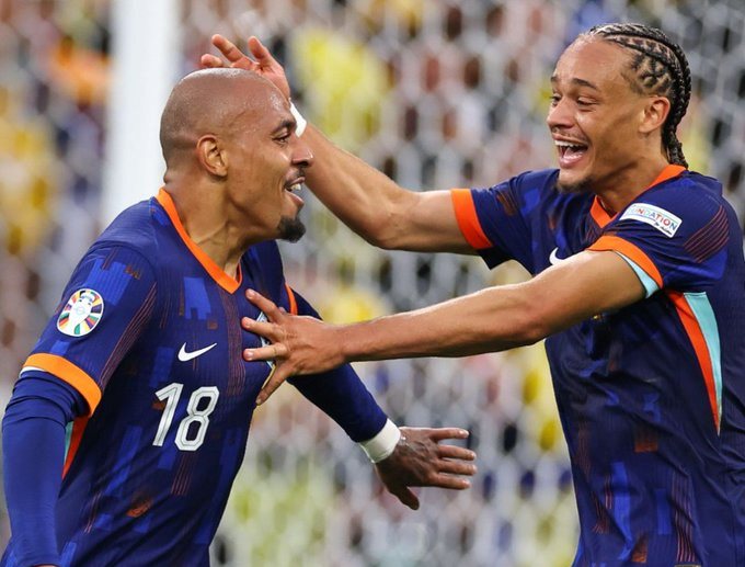 Netherlands cruise into Euro quarter-finals after thrashing Romania