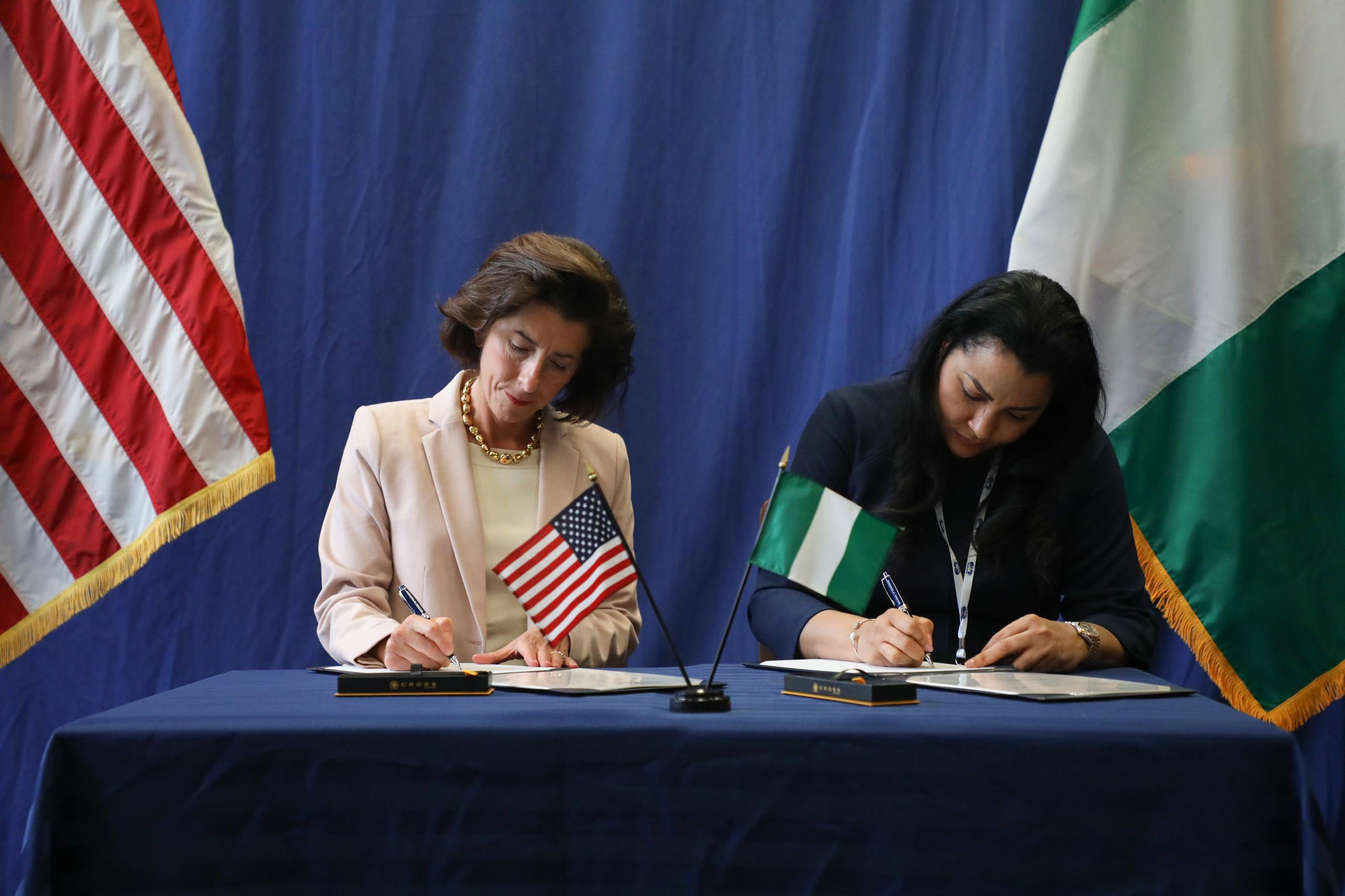 Nigeria, US sign MOU on trade and investment